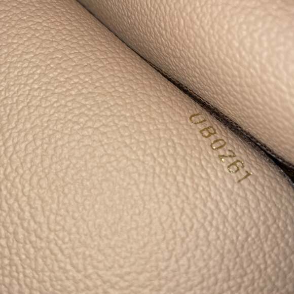 Louis Vuitton Toiletry Pouch Canvas 26 #248680L80B - Picture 9 of 9